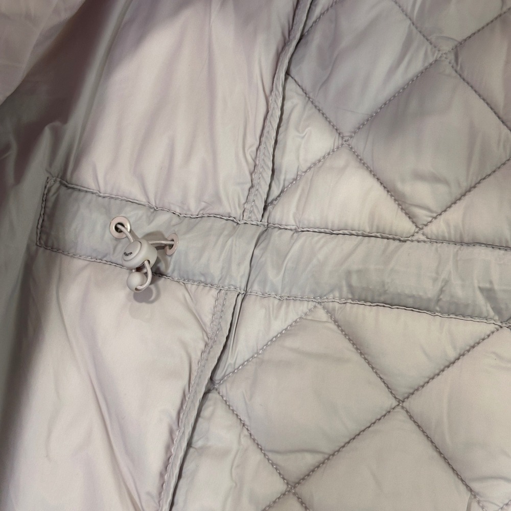 Athleta Quilted Sleeveless Puffer Vest in Pale Mauve - Picture 7 of 11